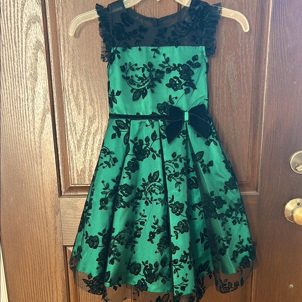 Young Girl Holiday Dress